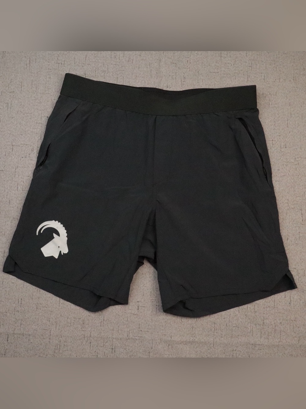 Ten Thousand x MTNTOUGH Tactical Short Mens Medium Black 7" Lined Gym⁠